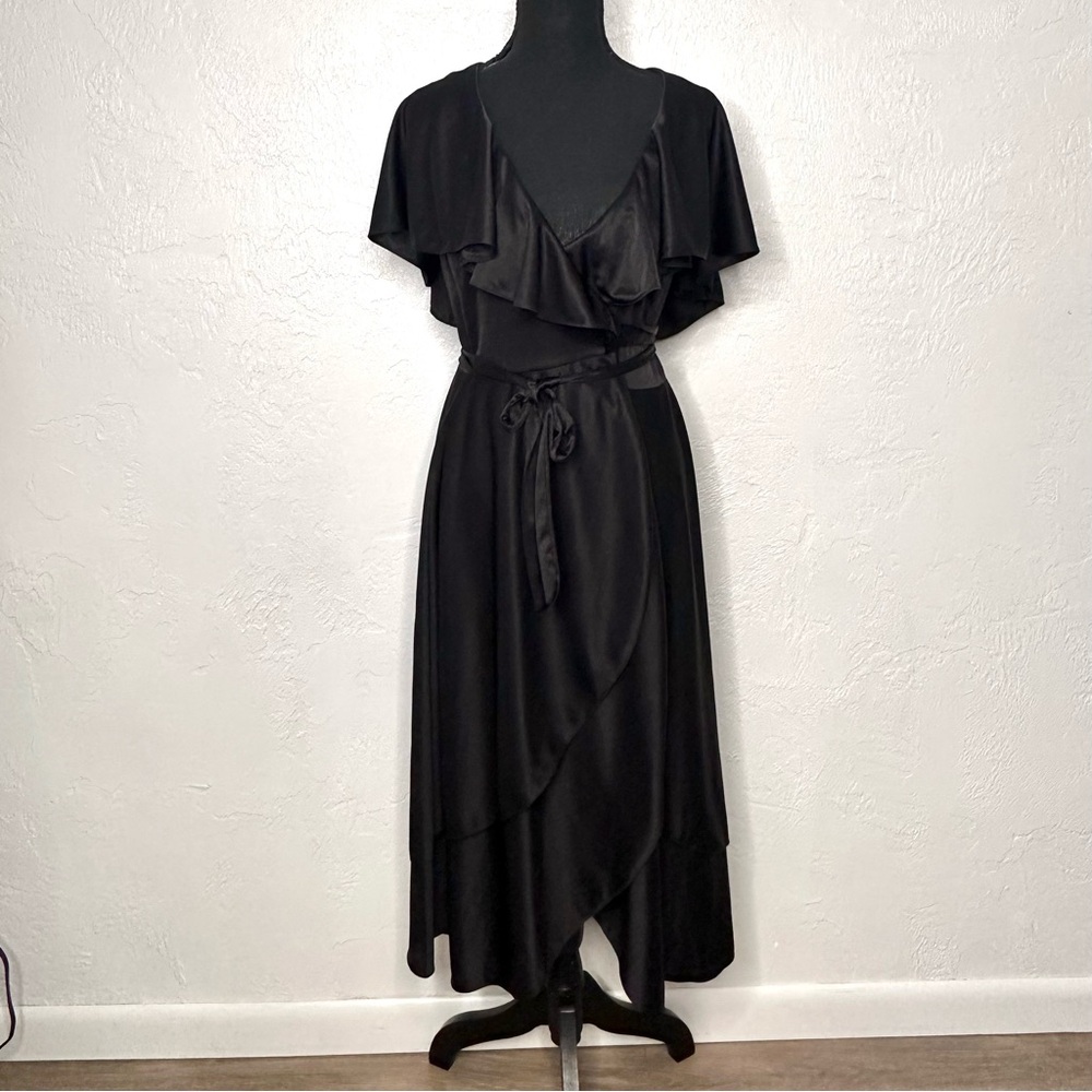 Vintage 1970 black wrap dress